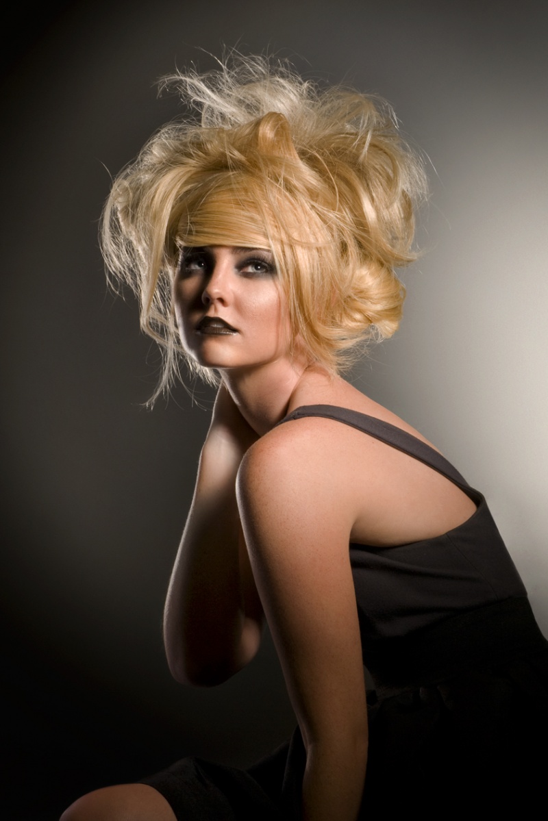 Female model photo shoot of Cassandra Paige by Elia monvel