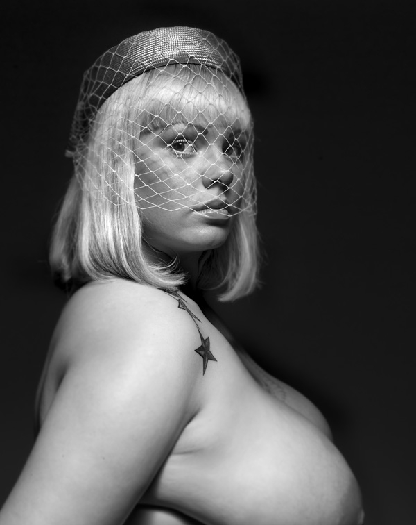 Female model photo shoot of Piper Berlin by Jo Schwab