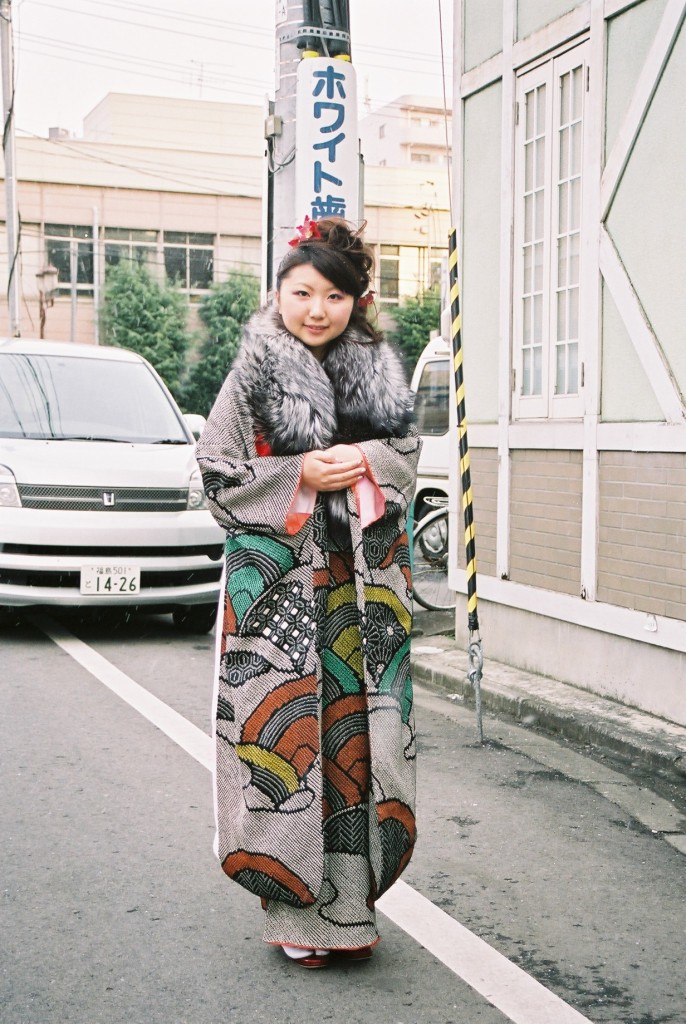 Female model photo shoot of Rin Takahara