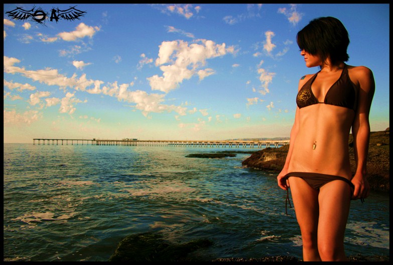 Female model photo shoot of Missy Blaze in Ocean Beach, San Diego