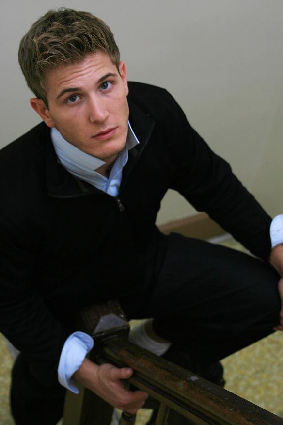 Male model photo shoot of Scott Herman