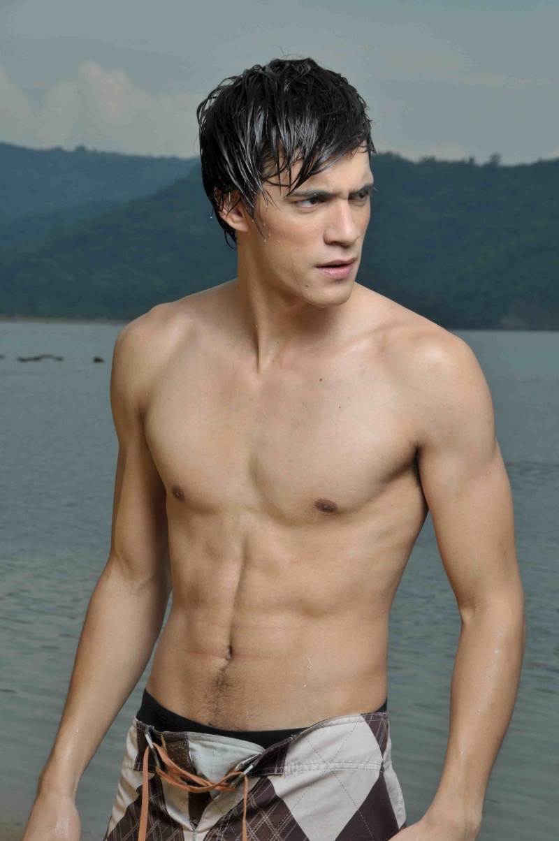 Male model photo shoot of Melwyn  Alamag in Batangas