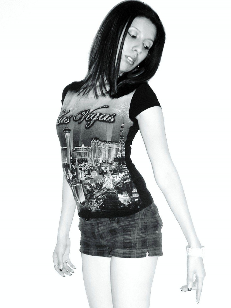 Female model photo shoot of NiNa_S, retouched by Armando Corona Images