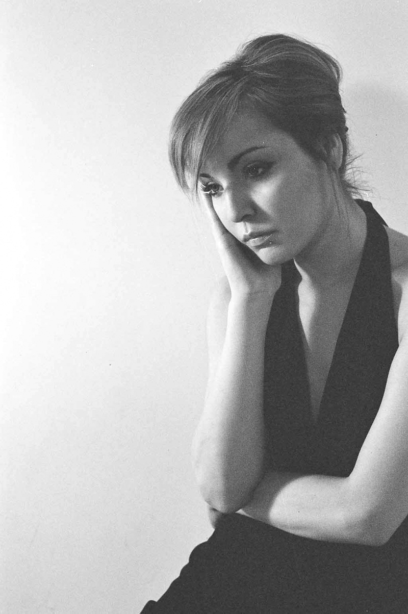 Female model photo shoot of Gabraelle by Ken Fotos