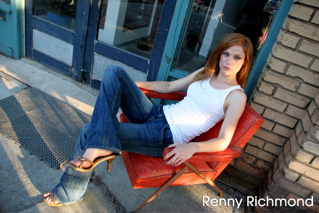 Female model photo shoot of rennyrichmond