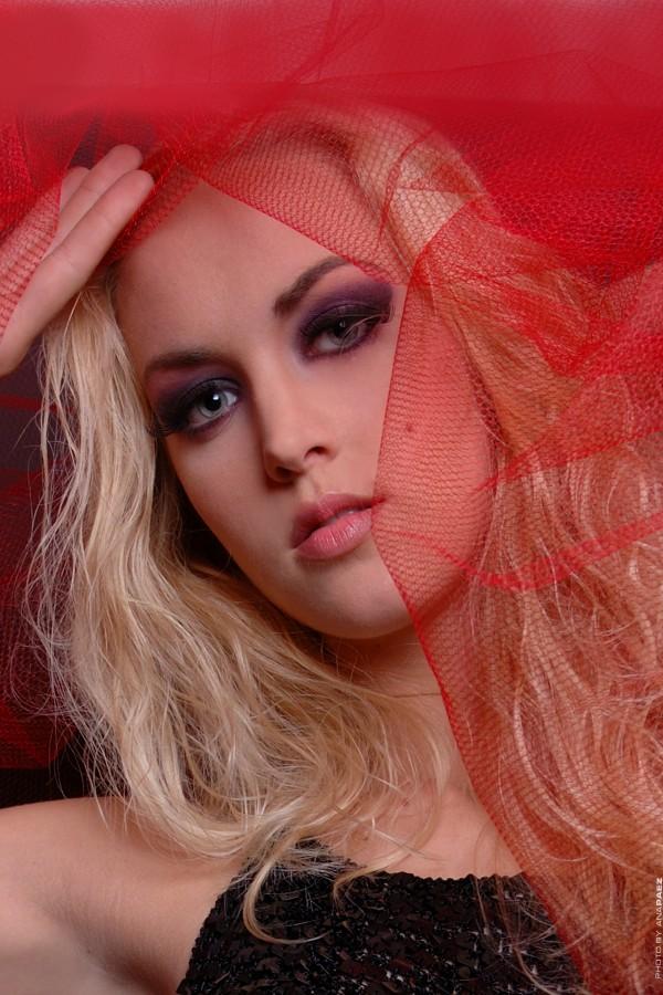 Female model photo shoot of Martina Fallesen in Make Up Store