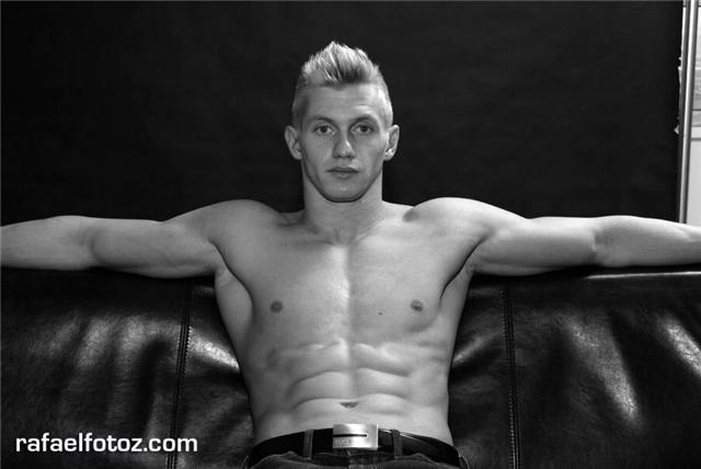 Male model photo shoot of Chris Lazecki
