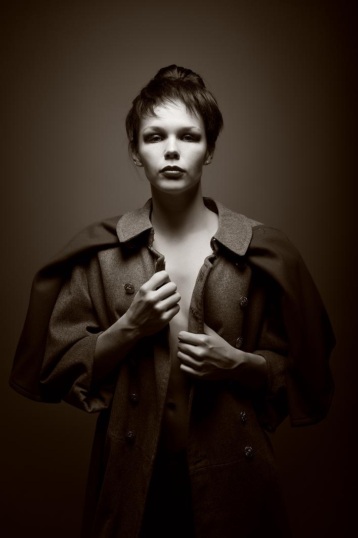 Female model photo shoot of DallasJohnson by Carl Snider in Colorado, Springs