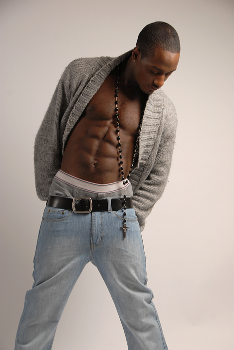 Male model photo shoot of Phame Olaniyi