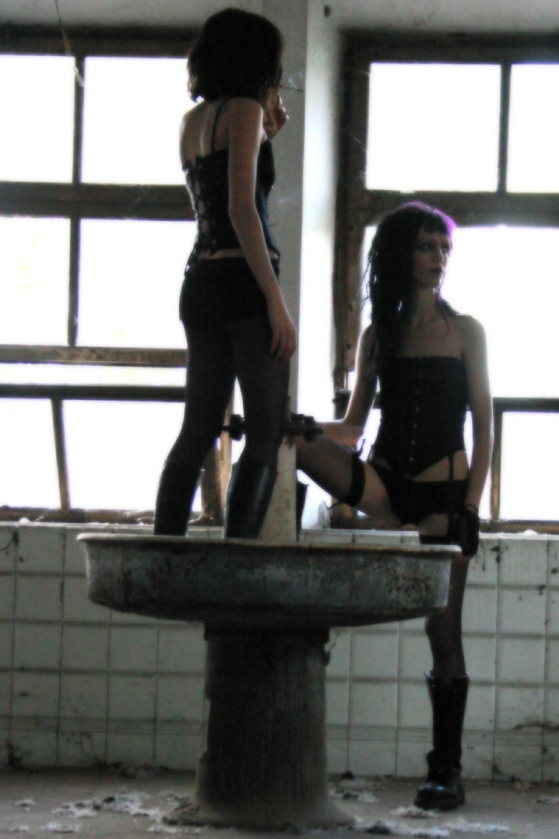 Male and Female model photo shoot of Luca Catellani and dance macabre -giulia- in Ex Polveriera