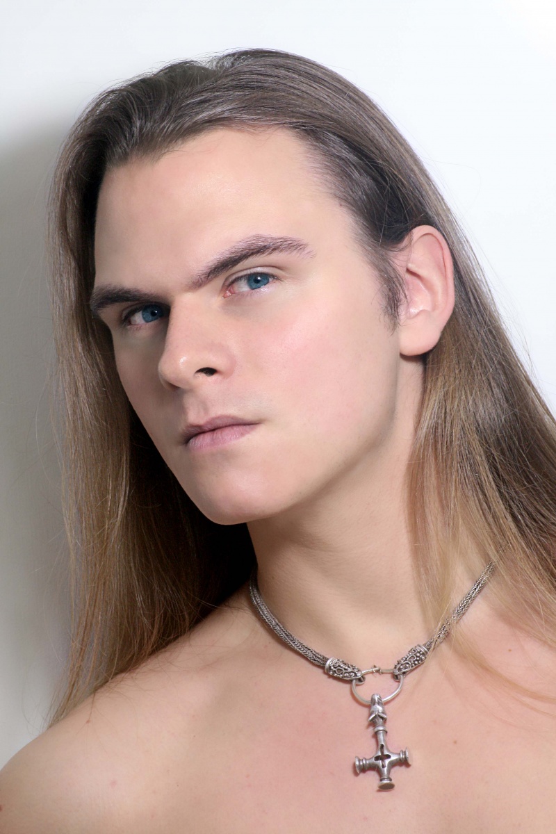 Male model photo shoot of MaximasVonBracey in London