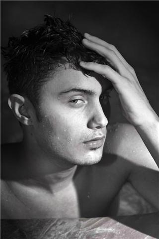 Male model photo shoot of Anthony Semintendi
