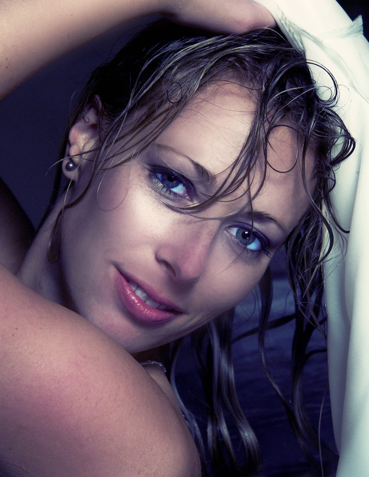 Female model photo shoot of Shannon Mahoney by Raw Shotz