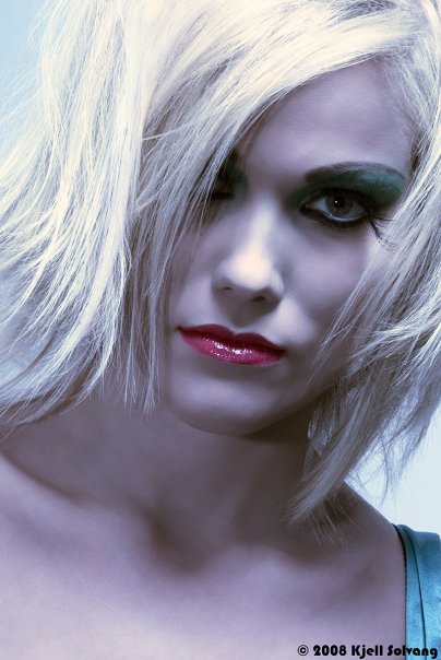 Female model photo shoot of Christine Mohn