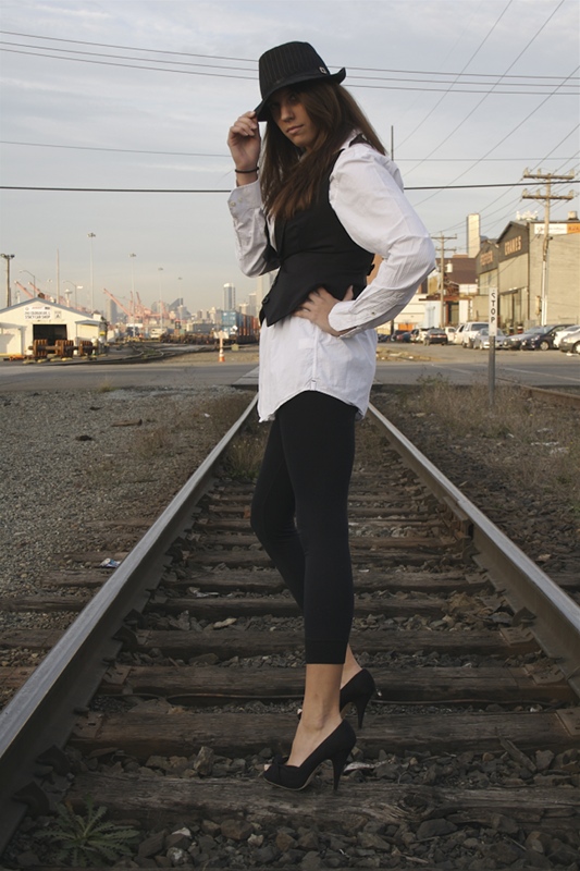 Female model photo shoot of Rylin by T Locke Photography