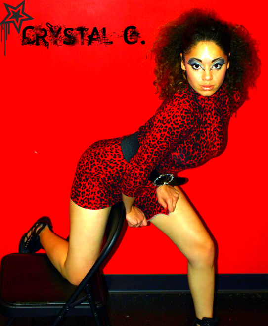 Female model photo shoot of Crystal Giles