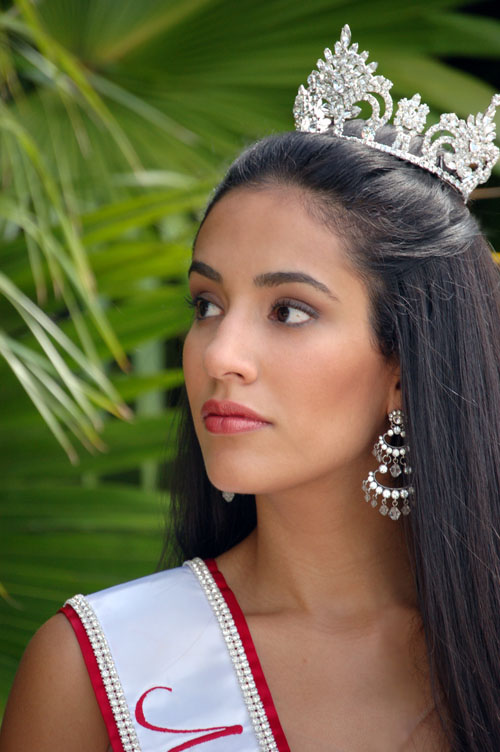 Female model photo shoot of Melissa Q in Quintana Roo, Mexico 