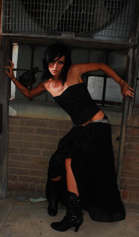 Female model photo shoot of Melody McAuliffe in Dallas, TX
