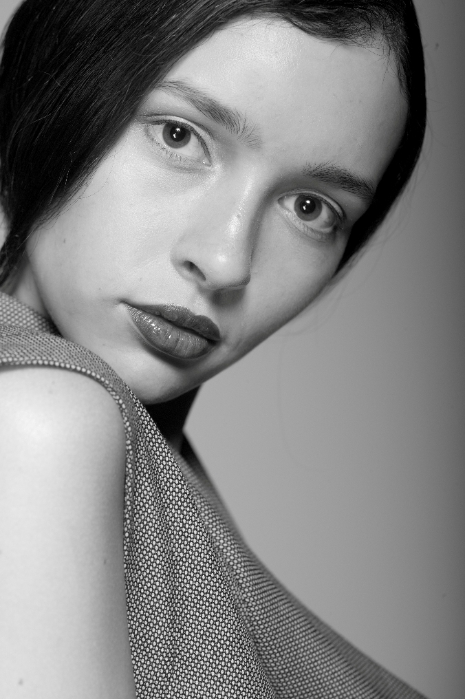 Female model photo shoot of Natalie Delplanque in Holborn Studios