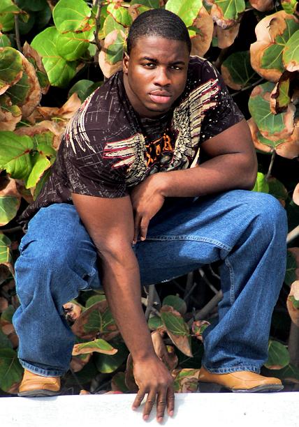 Male model photo shoot of TJ TheModel by JNAWSH Photography