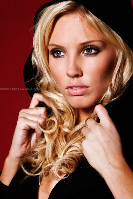 Female model photo shoot of AshleyMichaelsen