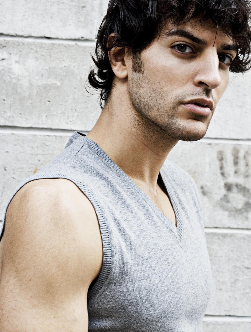 Male model photo shoot of KaiGuy in New York