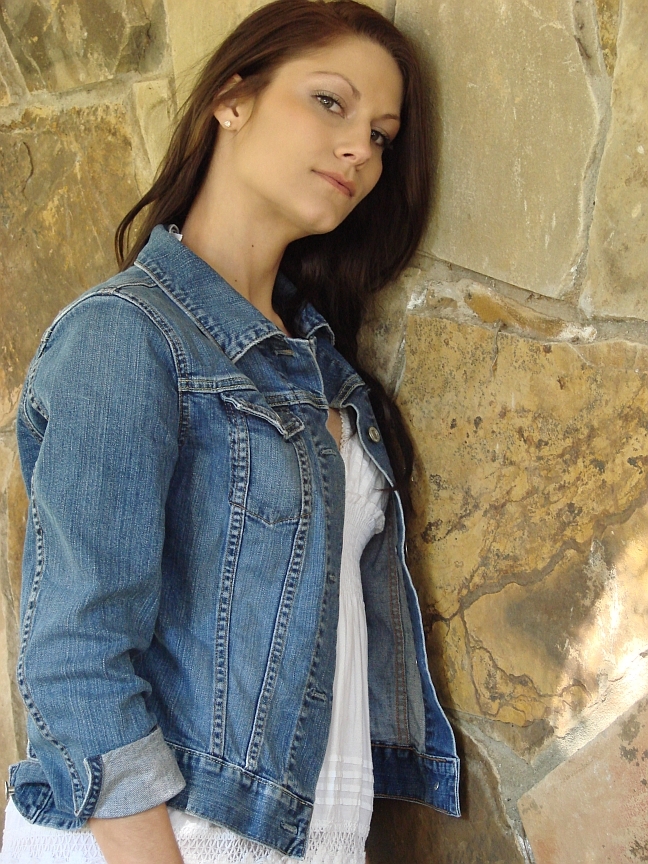 Female model photo shoot of Summer Ashley Monroe