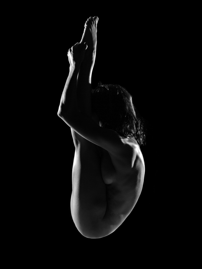 Female model photo shoot of Oksana Yogavangelist by Duane Prokop