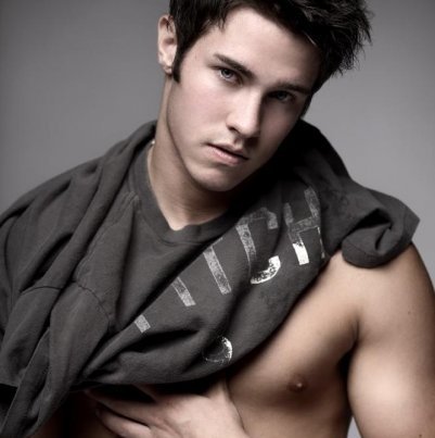 Male model photo shoot of Jonathan Scruggs