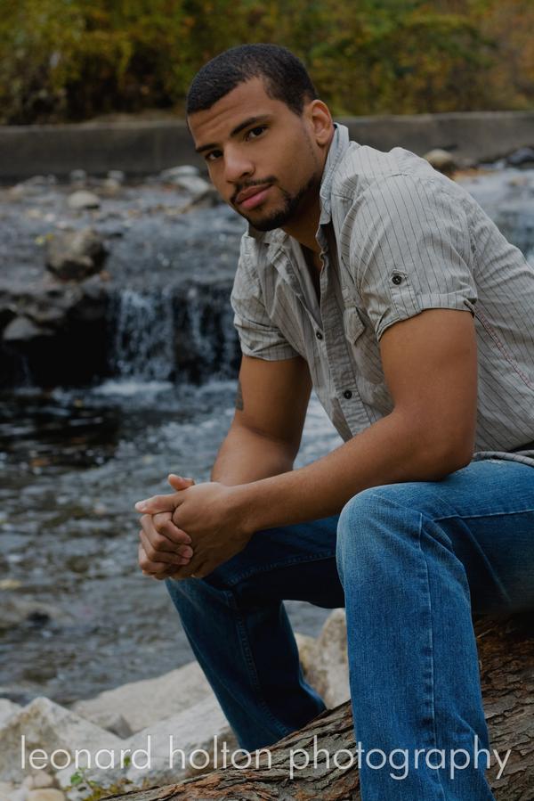 Male model photo shoot of Andre Guice in lakeside