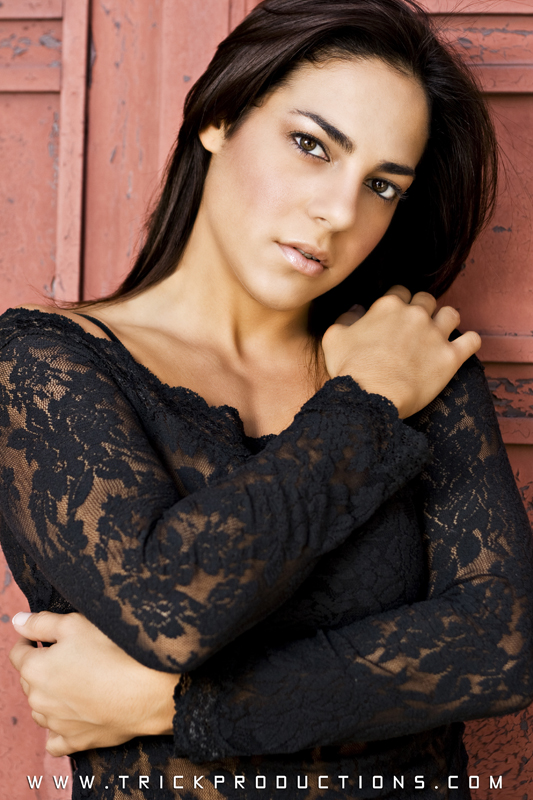 Female model photo shoot of Elisa Castellanos
