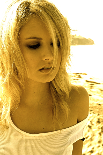 Female model photo shoot of Cait Thompson by Beau fotografo in Redondo Beach