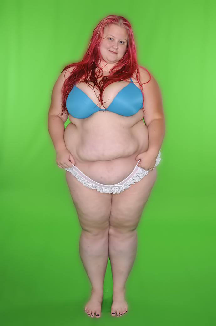 Female model photo shoot of CyrenDivine