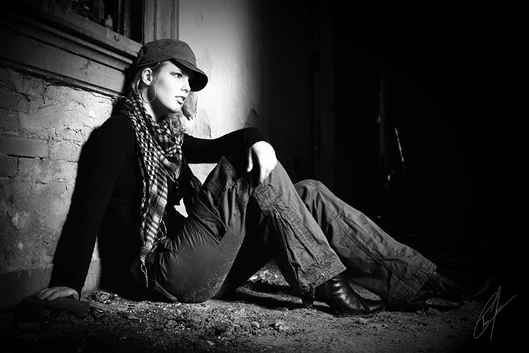 Male model photo shoot of Chris Jansen