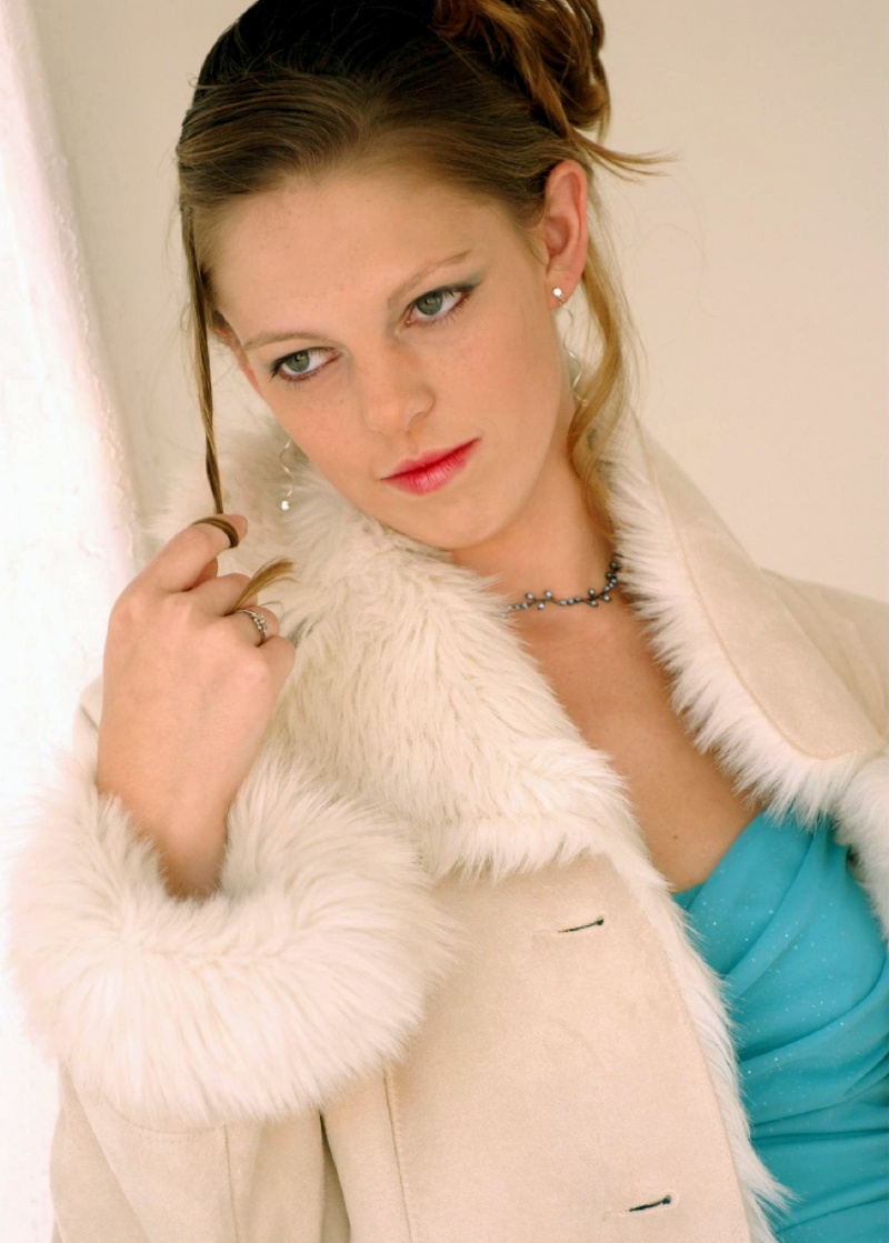 Female model photo shoot of Shastacola