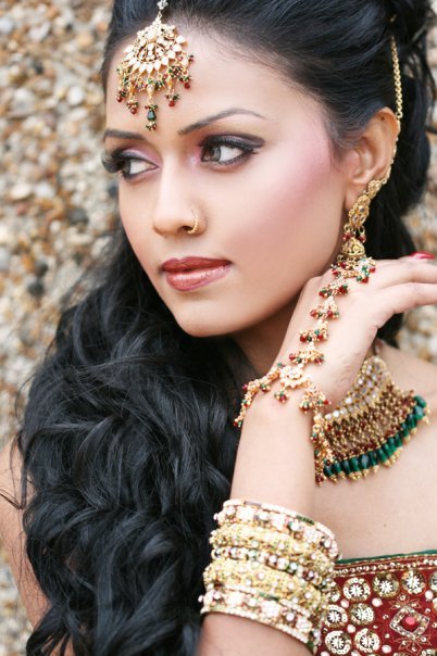 Female model photo shoot of farzana M