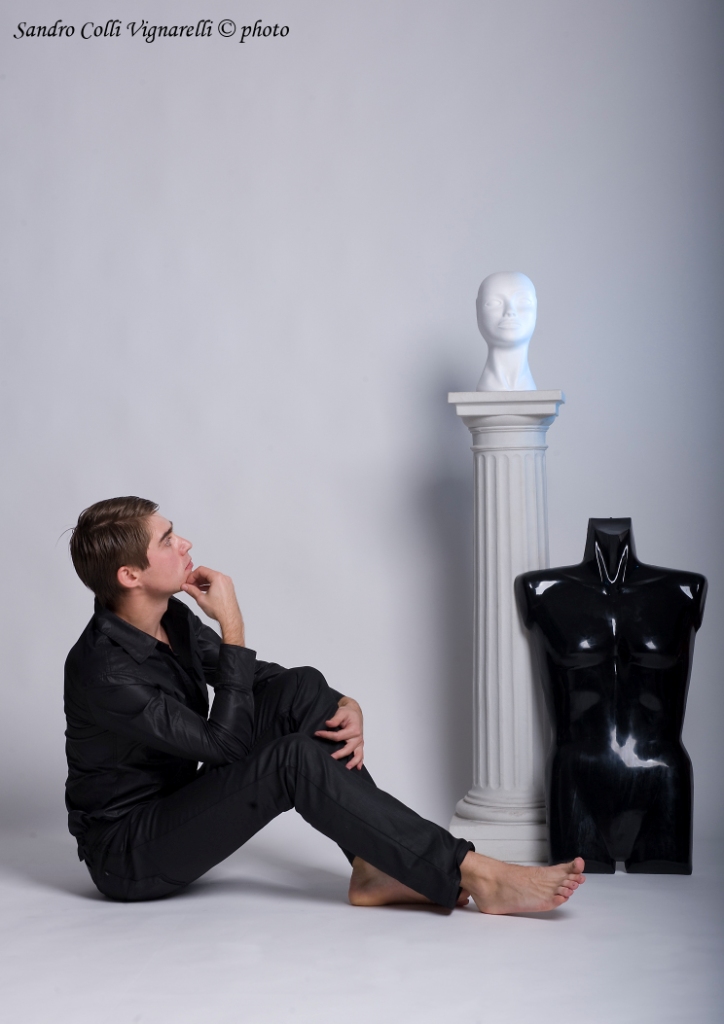 Male model photo shoot of Eduardoo by Galaad in Milano