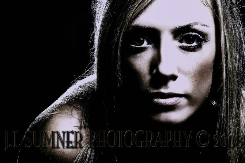 Female model photo shoot of LindsayNicole6
