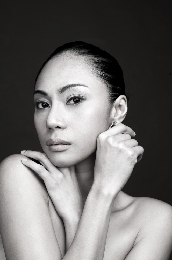 Female model photo shoot of k8onvocals by Alex Chua in Singapore