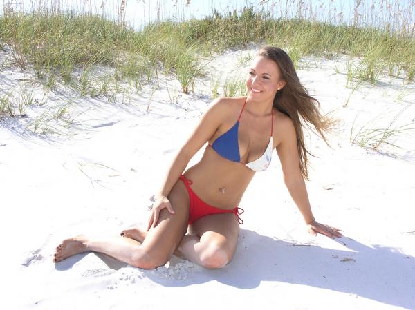 Female model photo shoot of CarissaK in Clearwater Beach