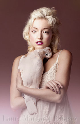 Female model photo shoot of Danielle Barker