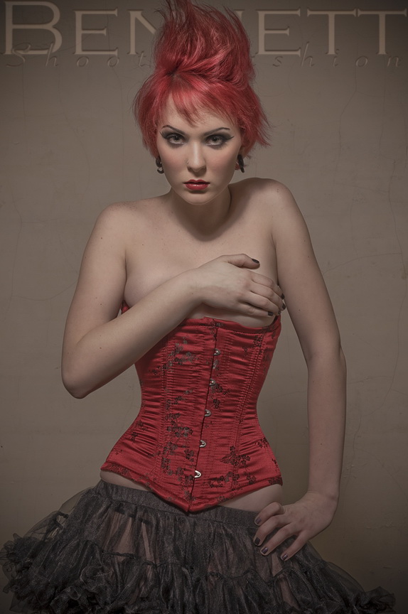 Female model photo shoot of LisaLobotomy by Bennett Shoots Fashion, makeup by Jessie Elise