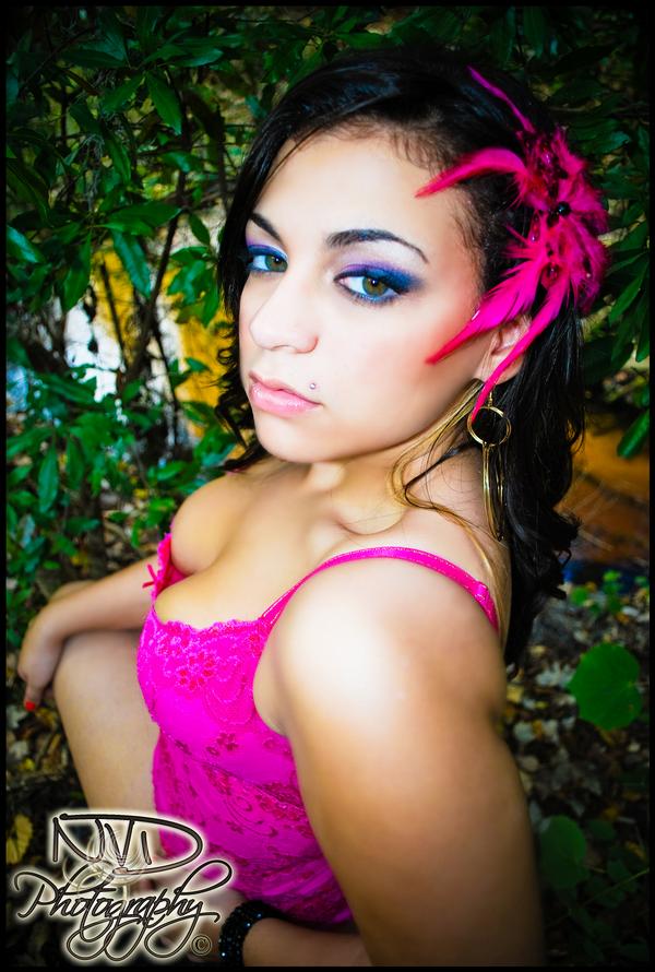 Female model photo shoot of Natalie_Nunez