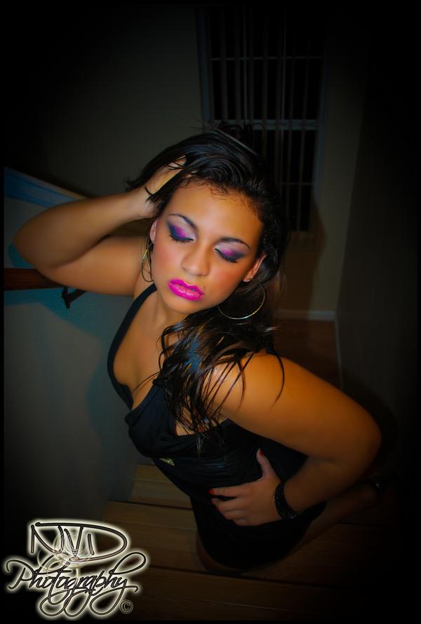Female model photo shoot of Natalie_Nunez