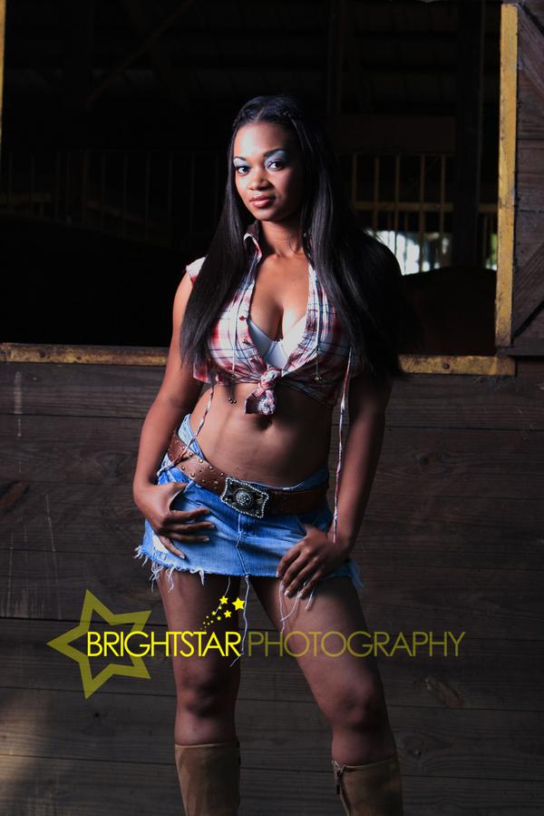 Female model photo shoot of DILIGHTFULL EXPRESSIONS and Chanell Lindy by Bright Star Photography in BRIGHTLANDO FLA