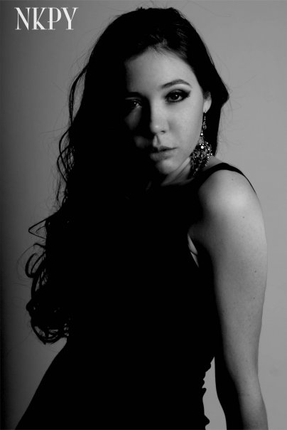 Female model photo shoot of Lisa Harrigan by Nathan Kho Photography