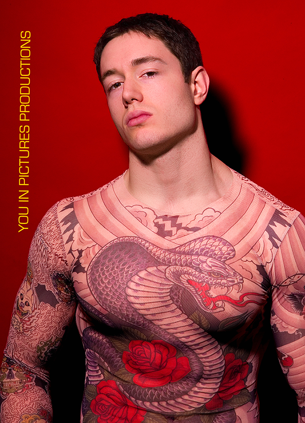 Male model photo shoot of Nick Del Toro