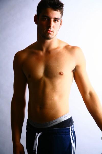 Male model photo shoot of Rob Tanno
