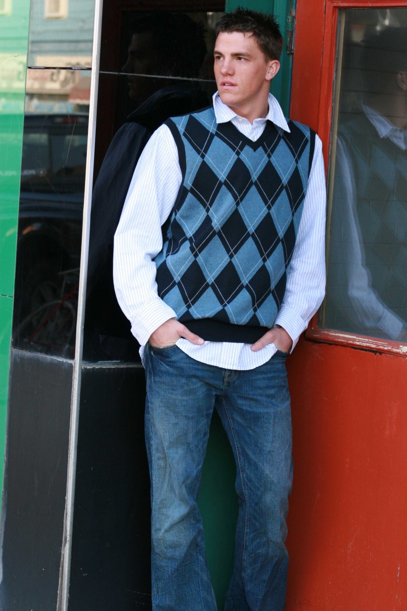 Male model photo shoot of Adam Hofmann in Fargo, ND