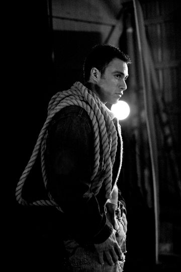 Male model photo shoot of Alberto Umana